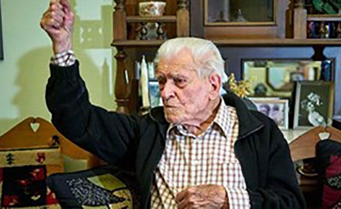ΕΦΥΓΕ ΑΠΟ ΤΗ ΖΩΗ ΤΟ ΜΕΛΟΣ ΤΟΥ ΣΦΕΑ ΒΑΣΙΛΗΣ ΛΑΣΚΑΡΙΔΗΣ