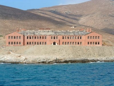ΕΦΥΓΕ ΑΠΟ ΤΗ ΖΩΗ Ο ΣΥΝΑΓΩΝΙΣΤΗΣ ΚΑΙ ΜΕΛΟΣ ΤΟΥ (ΣΦΕΑ) ΔΗΜΗΤΡΗΣ ΒΕΡΒΕΡΑΚΗΣ